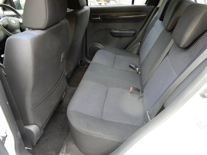 2008 Suzuki Swift GLX RS415 Pearl White