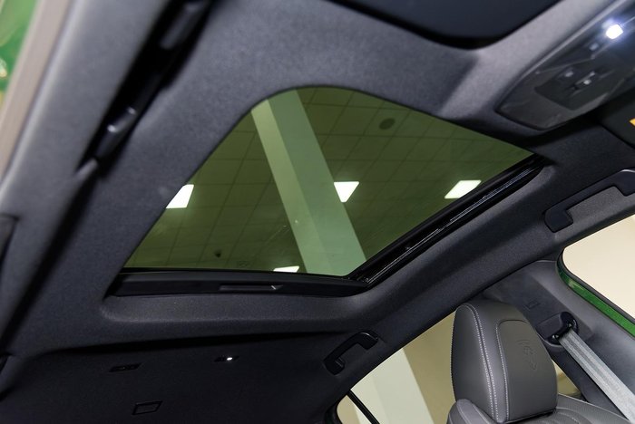 2023 Peugeot 308 GT P51 MY24 Olivine Green