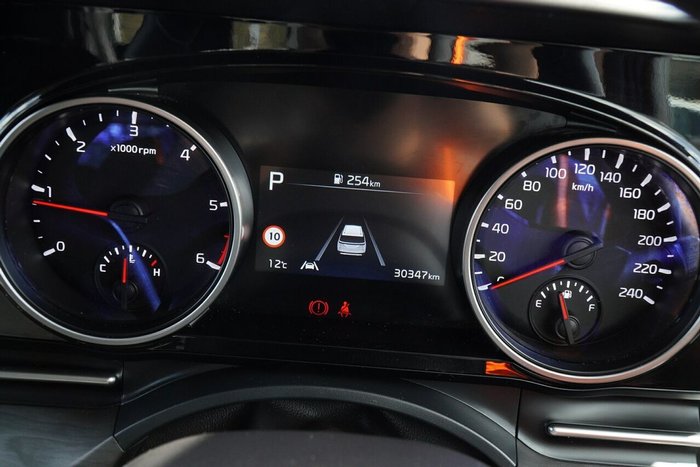 2022 Kia Carnival SLi