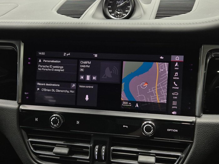 2022 Porsche Macan T 95B MY22 AWD Black