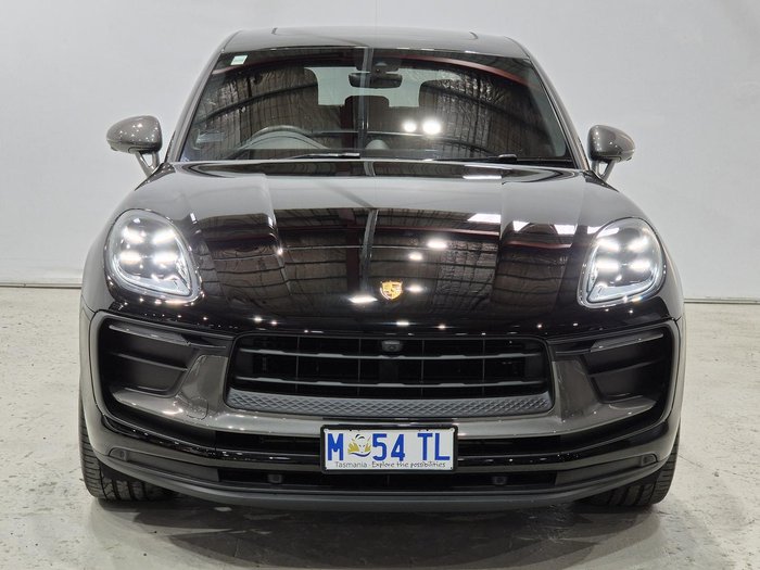 2022 Porsche Macan T 95B MY22 AWD Black