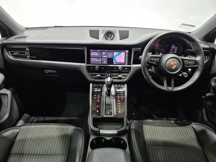 2022 Porsche Macan T 95B MY22 AWD Black