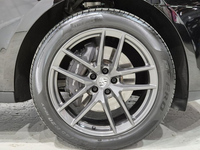 2022 Porsche Macan T 95B MY22 AWD Black