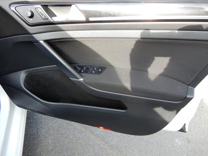 2013 Volkswagen Golf 110TDI Highline 7 MY14 Pure White