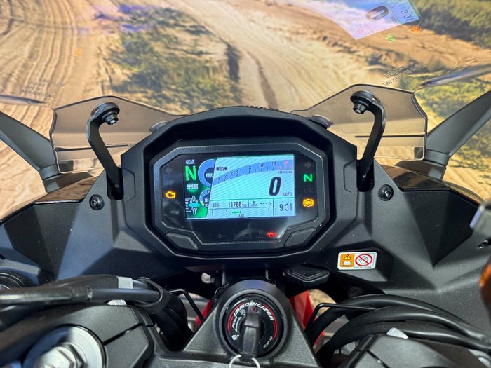 2024 Kawasaki NINJA 1000SX RED