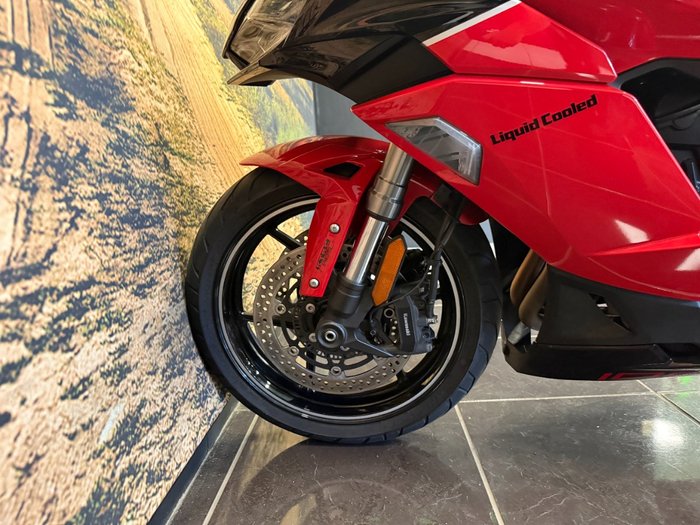 2024 Kawasaki NINJA 1000SX RED
