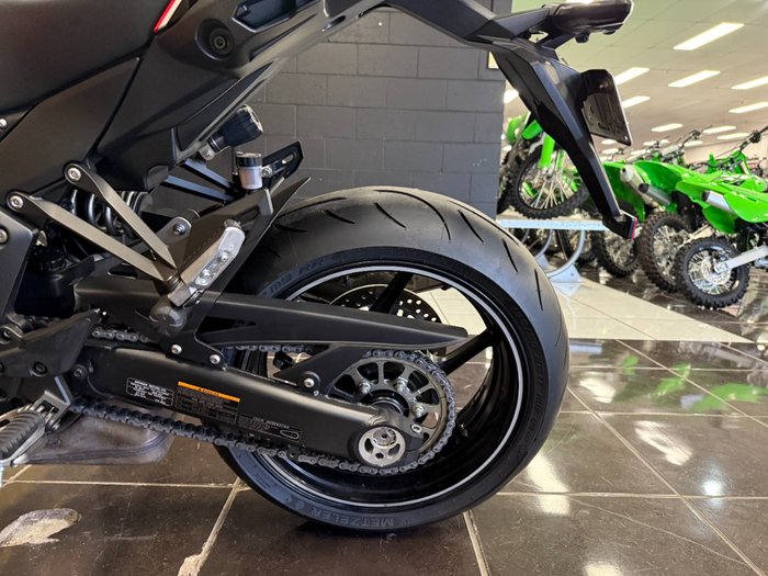 2024 Kawasaki NINJA 1000SX RED