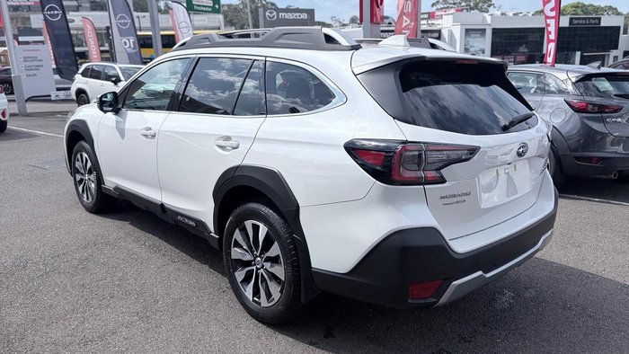 2025 Subaru Outback AWD Touring