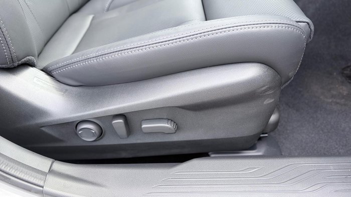 2025 Subaru Outback AWD Touring