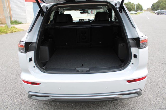 2025 Mitsubishi Outlander Exceed