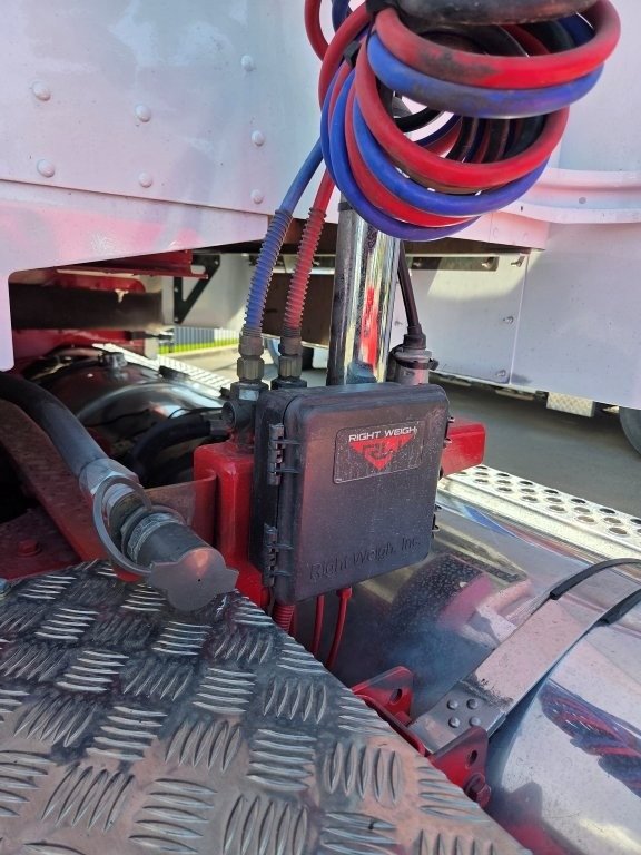 2001 Kenworth T904 2001 T904 C16