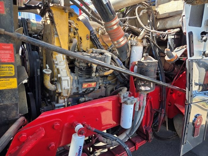 2001 Kenworth T904 2001 T904 C16