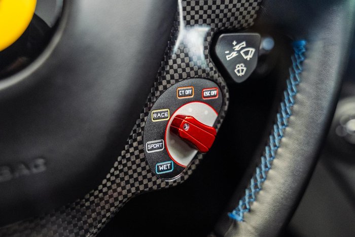 2018 Ferrari 488 Spider F142 Blu Corsa