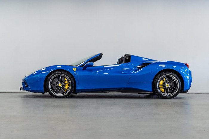 2018 Ferrari 488 Spider F142 Blu Corsa