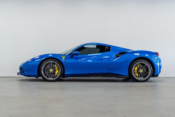 2018 Ferrari 488 Spider F142 Blu Corsa