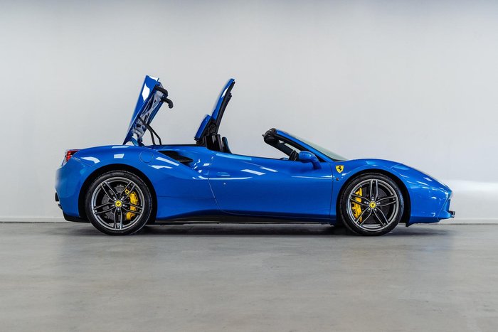 2018 Ferrari 488 Spider F142 Blu Corsa