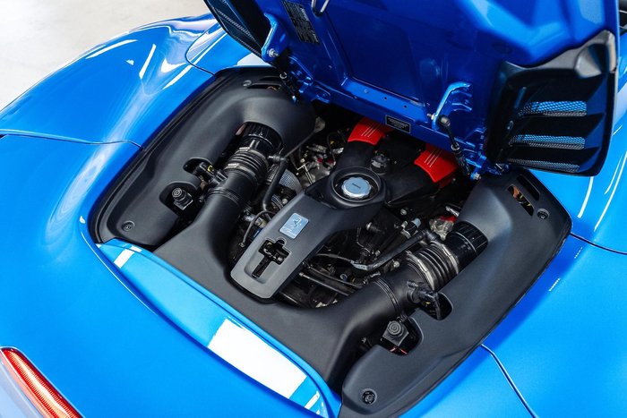 2018 Ferrari 488 Spider F142 Blu Corsa