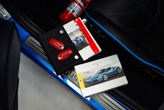 2018 Ferrari 488 Spider F142 Blu Corsa