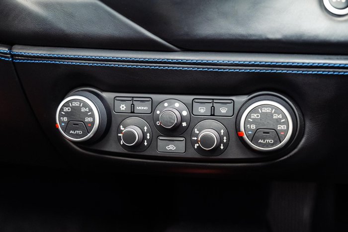2018 Ferrari 488 Spider F142 Blu Corsa