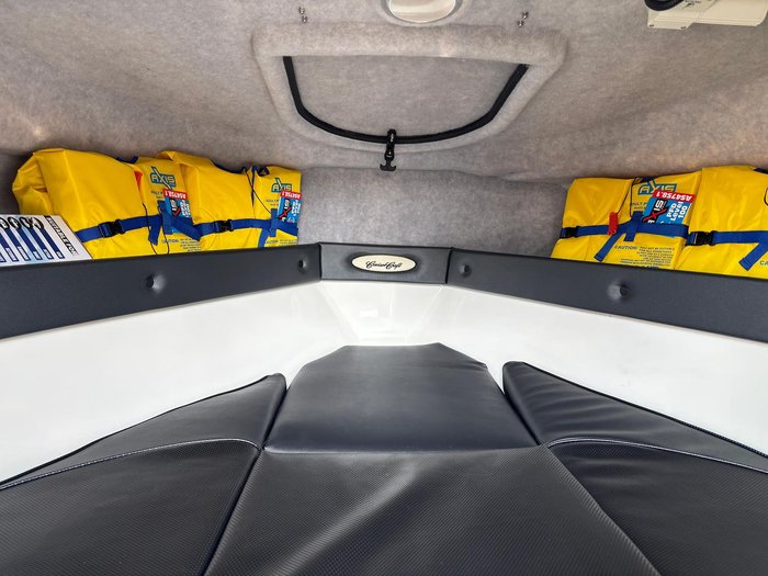 2025 Cruise Craft Explorer 635 Hardtop