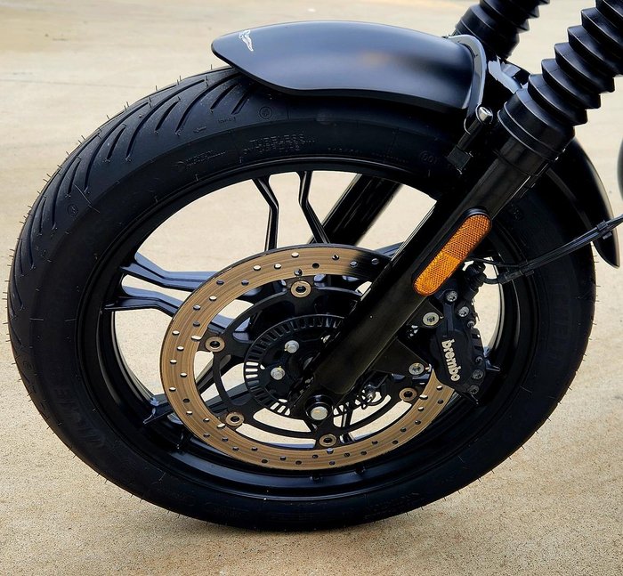 2017 Moto Guzzi V7 Stone Stone Black