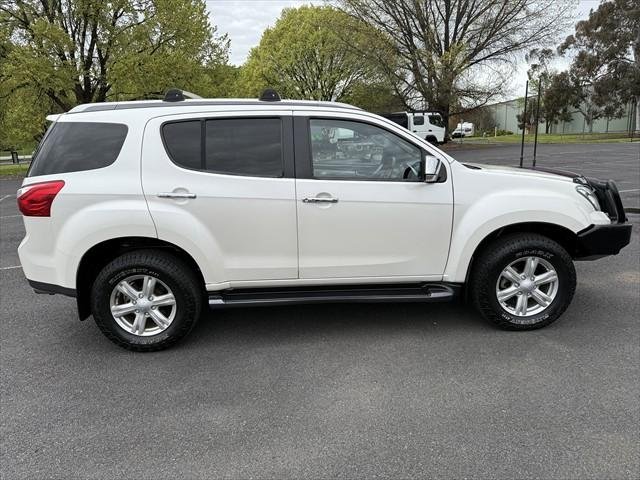 2016 Isuzu MU-X LS-T
