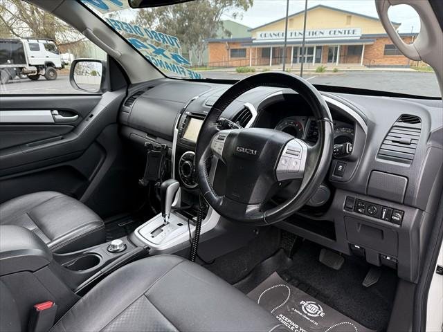 2016 Isuzu MU-X LS-T