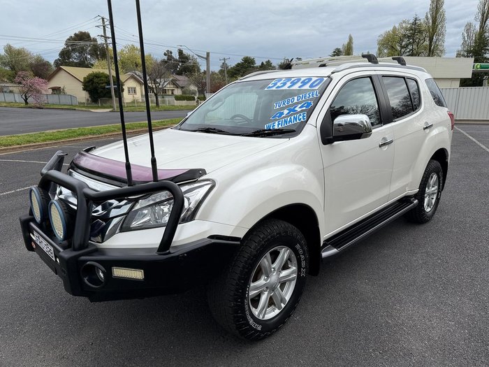 2016 Isuzu MU-X LS-T