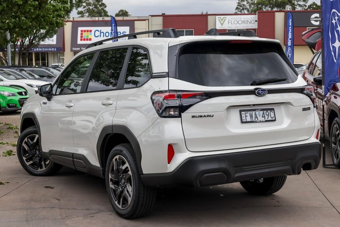 2025 Subaru Forester Hybrid S6 MY26 AWD Crystal White