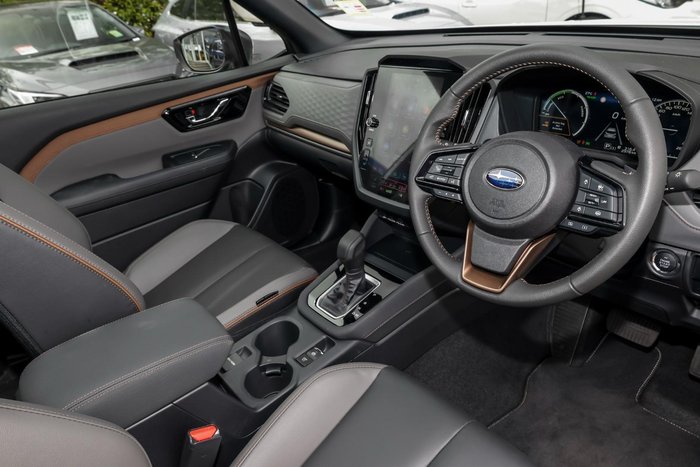 2025 Subaru Forester Hybrid S6 MY26 AWD Crystal White