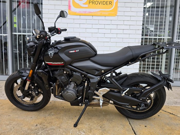 2025 Triumph TRIDENT 660 Black