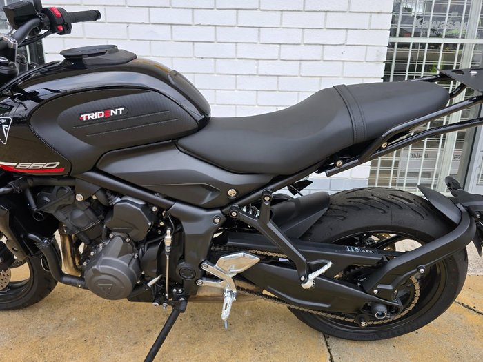 2025 Triumph TRIDENT 660 Black