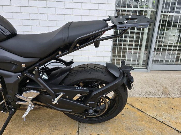 2025 Triumph TRIDENT 660 Black