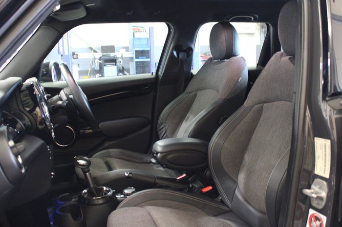 2015 Mini Hatch