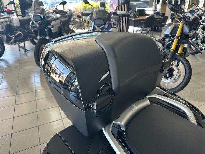 2022 BMW R 1250 RT Triple Black R 1250 Black