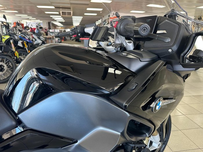 2022 BMW R 1250 RT Triple Black R 1250 Black