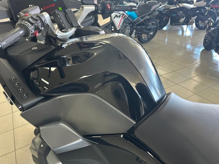 2022 BMW R 1250 RT Triple Black R 1250 Black