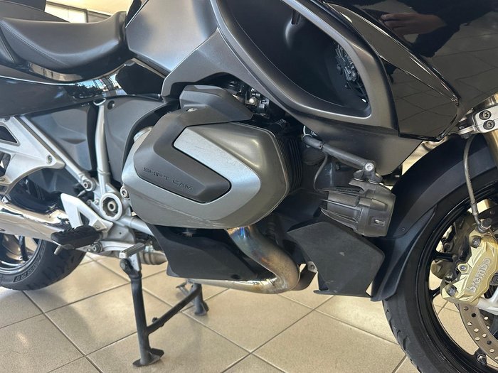 2022 BMW R 1250 RT Triple Black R 1250 Black