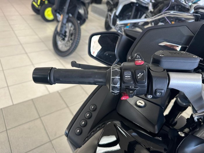 2022 BMW R 1250 RT Triple Black R 1250 Black