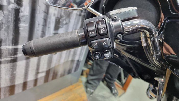 2016 Harley-davidson FLHTK ULTRA LIMITED Black