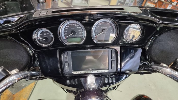 2016 Harley-davidson FLHTK ULTRA LIMITED Black