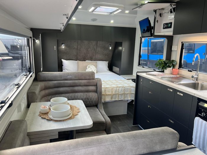 2025 Urban Caravans Tuff-X 18'9"