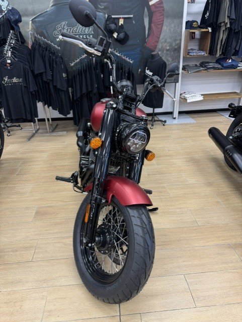 2024 Indian CHIEF BOBBER DARK HORSE RUBY SMOKE