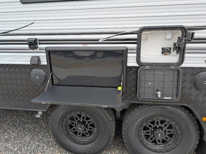 2025 Supreme Classic Tourer 20 Ft (6.1 M) - Stock Clearance Sale