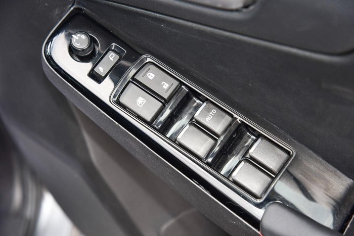 2024 Isuzu D-MAX X-TERRAIN MY24 4X4 Dual Range Mercury Silver