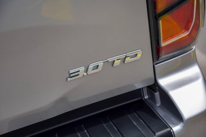 2024 Isuzu D-MAX X-TERRAIN MY24 4X4 Dual Range Mercury Silver