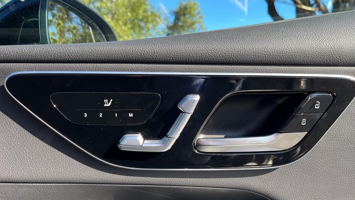 2025 Mercedes-Benz GLC-Class GLC350 e