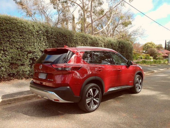 2024 Nissan X-TRAIL Ti e-POWER