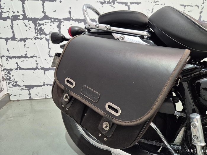 2018 Triumph Bonneville Speedmaster Speedmaster Black
