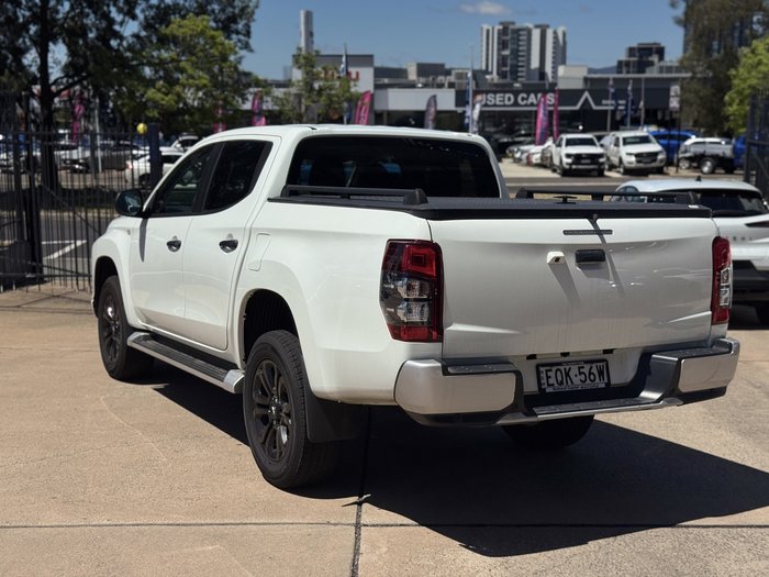 2021 Mitsubishi Triton GLX-R